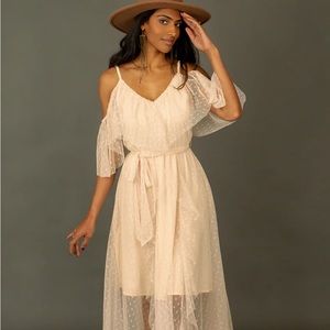 Joyfolie dress in soft pink.